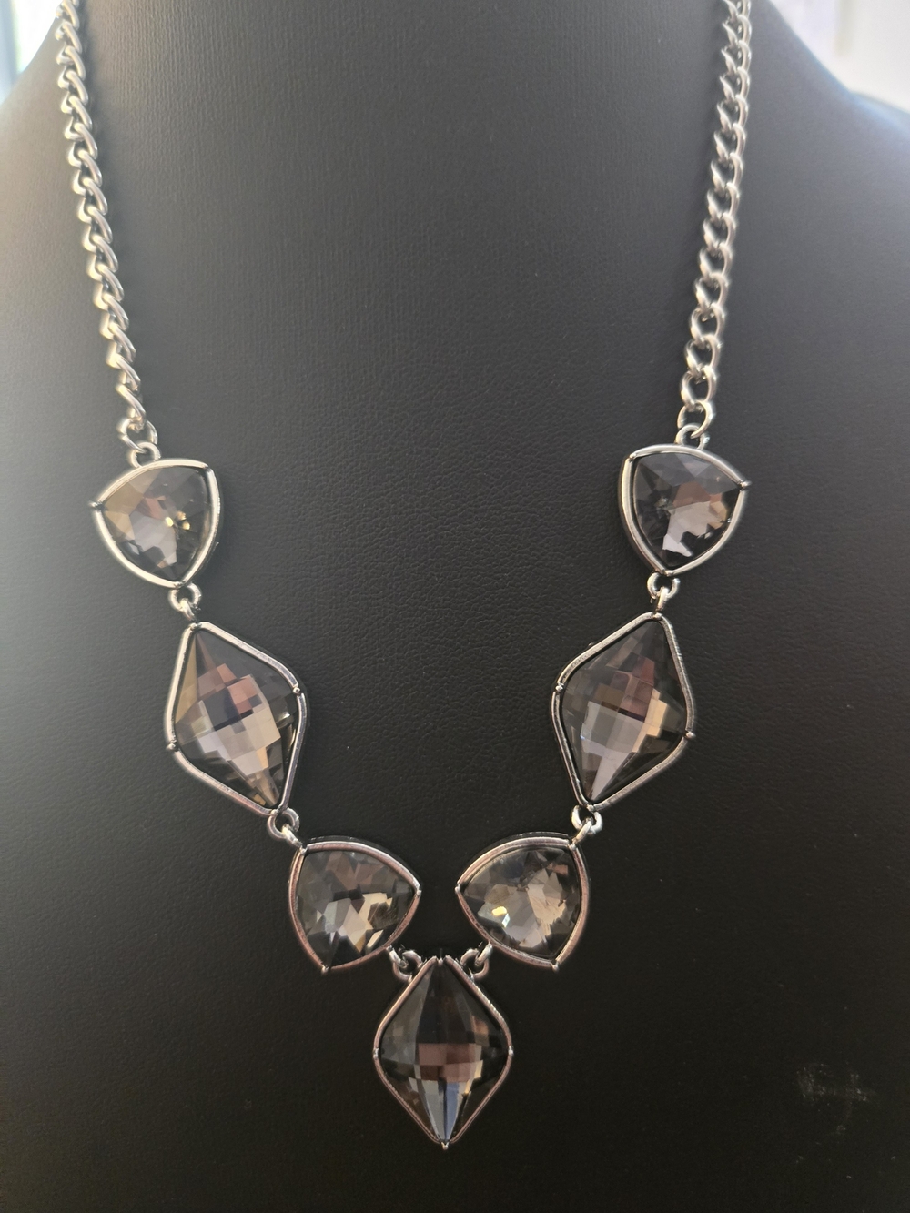 Smoky Crystal Statement Necklace - Elegant Women Jewelry